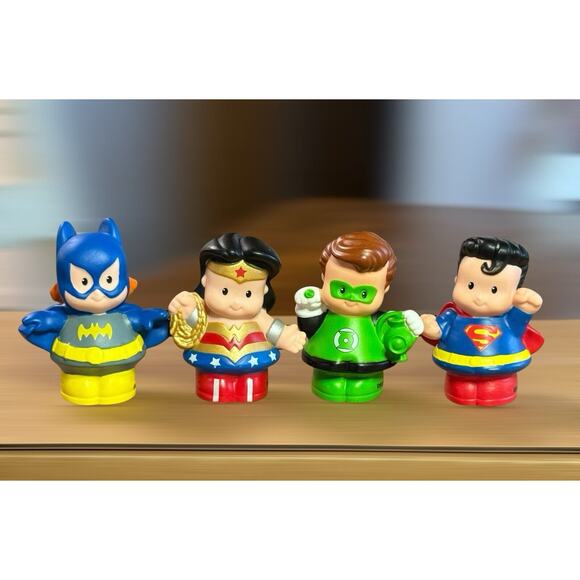 Fisher Price Little People Super Friends Heroes Lot of 4 Includes Blue Batman #2 - Picture 2 of 6